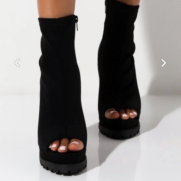 Open Toe Chunky Heel Bootie Size 8 - Picture 3 of 10